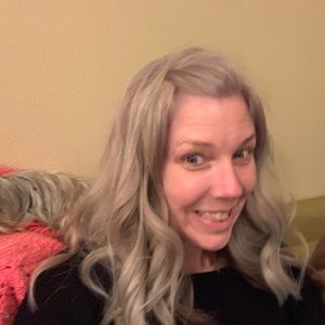 Meet your Posher, Abigail